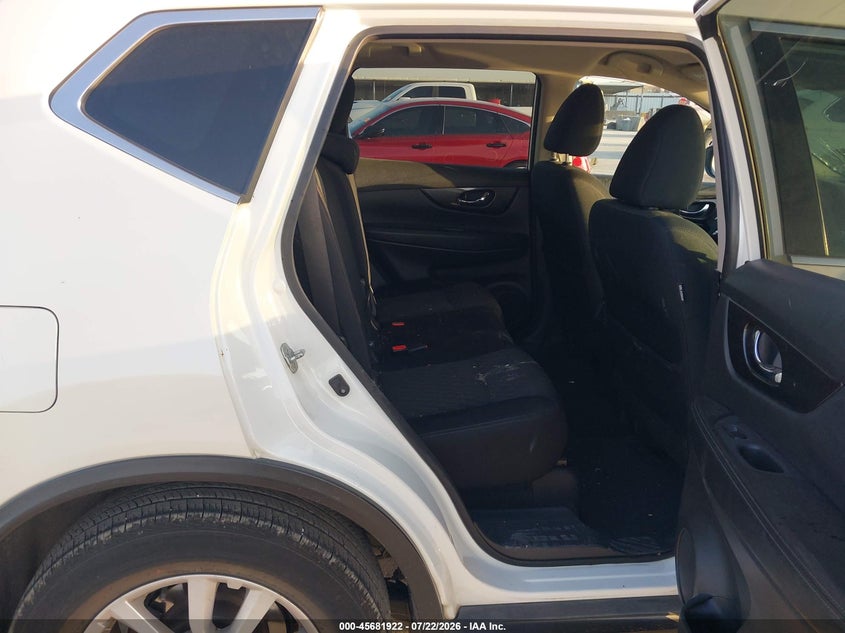 2018 NISSAN ROGUE auction photo 8