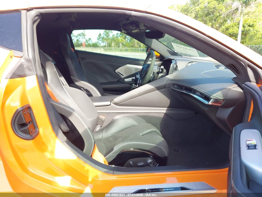 2022 CHEVROLET CORVETTE STINGRAY auction photo 5