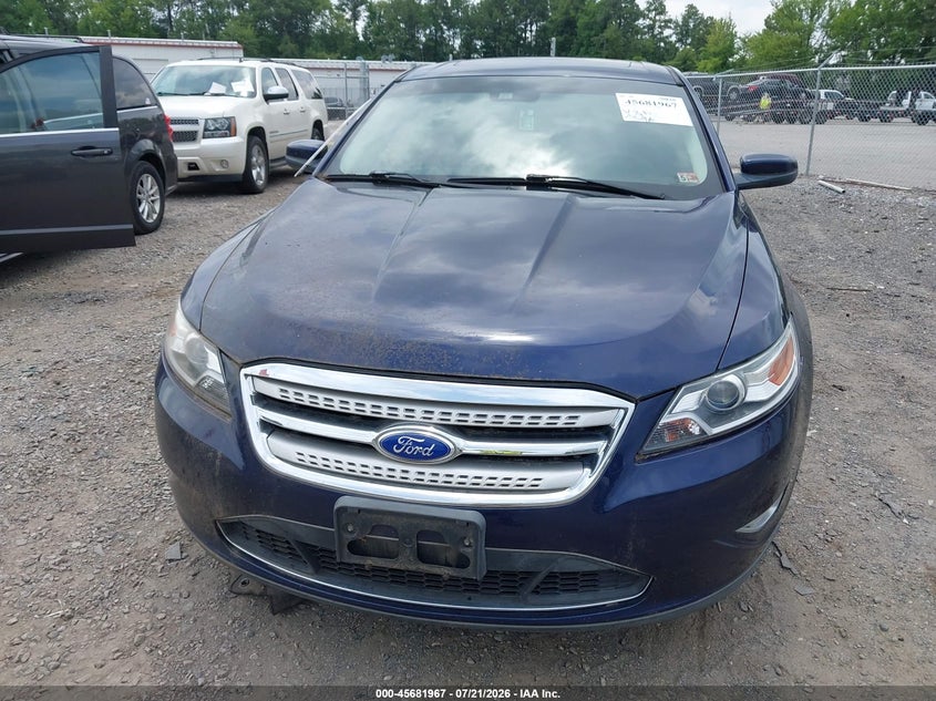 2011 FORD TAURUS auction photo 6