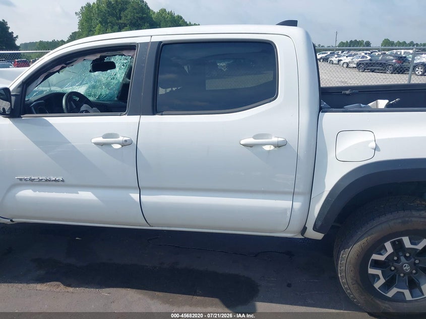 2021 Toyota Tacoma Trd Off-Road VIN: 5TFCZ5ANXMX269582 Lot: 45682020
