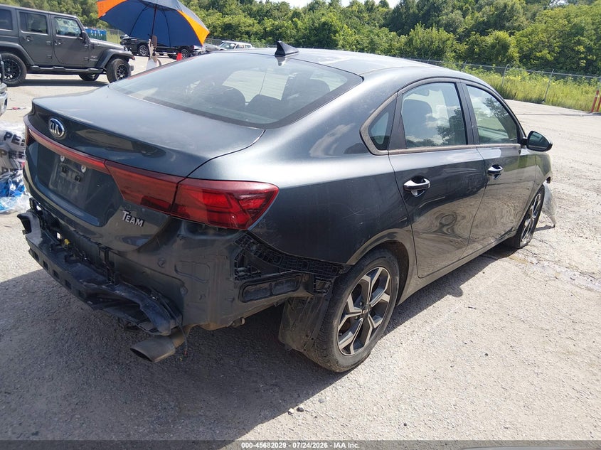 Vin: 3kpf24ad1me266945, lot: 46180638, kia forte lxs 20214