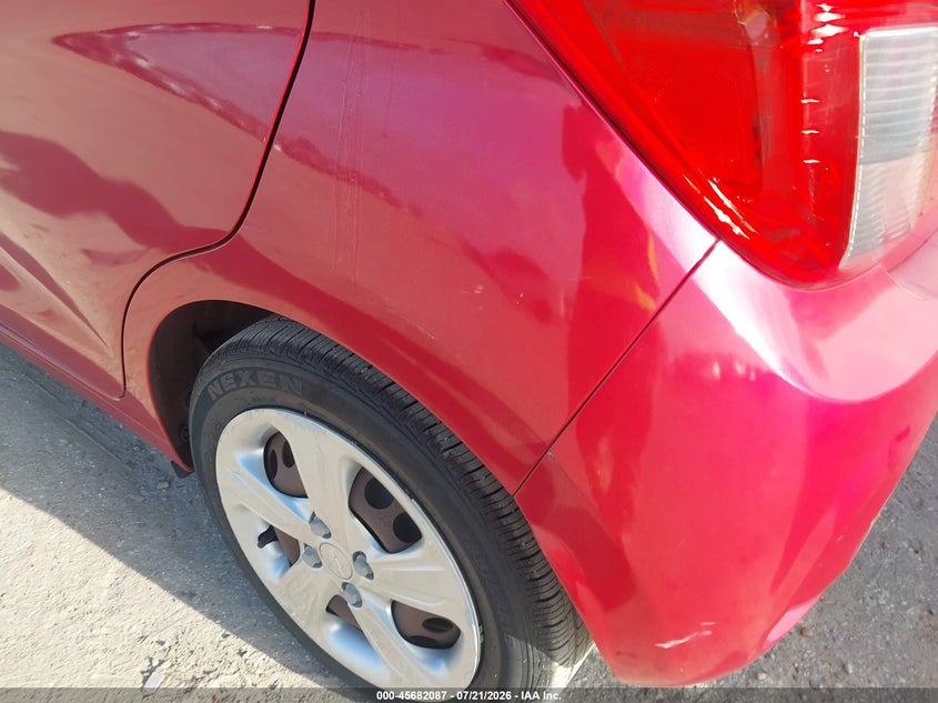 2020 CHEVROLET SPARK auction photo 6