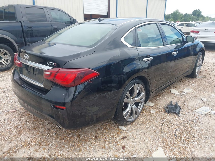 2015 INFINITI Q70 auction photo 4