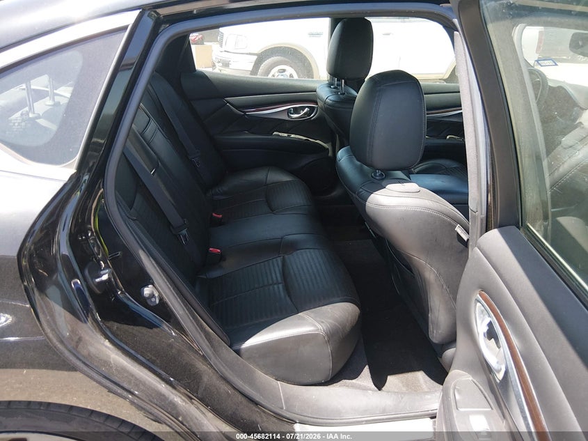 2015 INFINITI Q70 auction photo 8