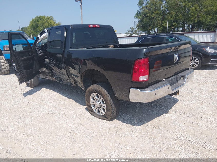 Vin: 3c6ur5cl4hg539326, lot: 46180741, ram 2500 tradesman  4x4 6'4 box 20173