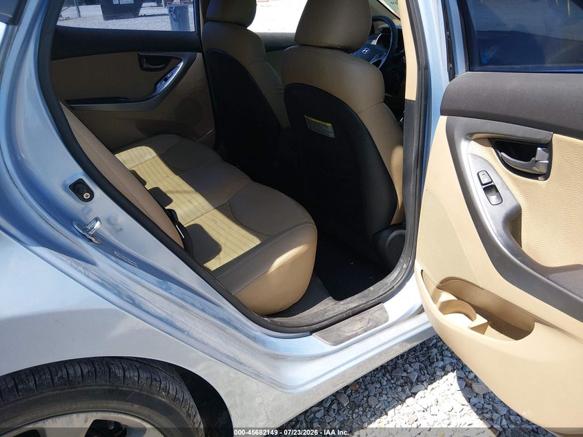 2012 HYUNDAI ELANTRA auction photo 8