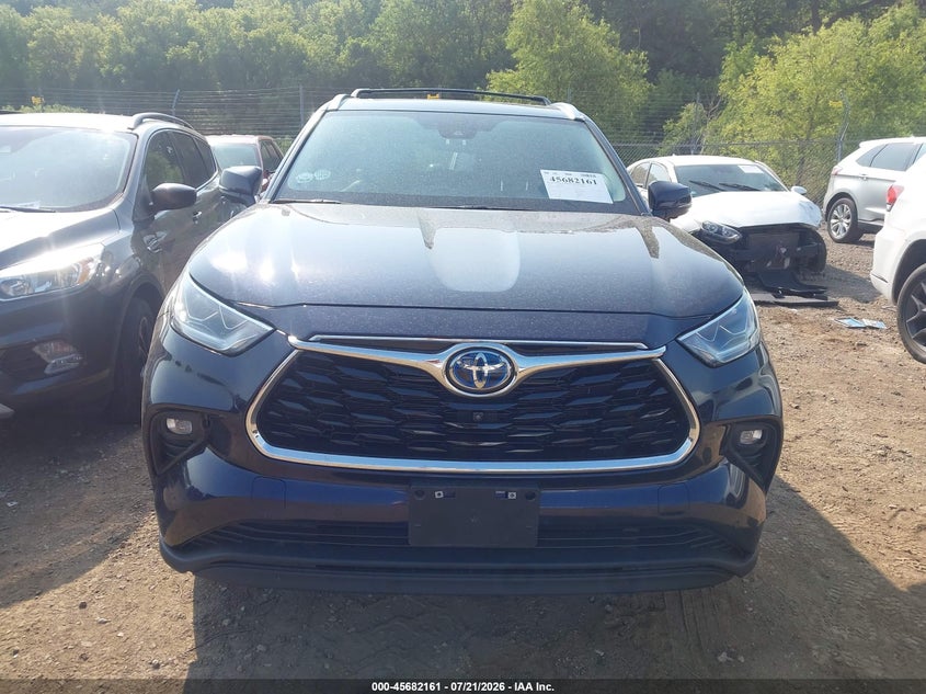TOYOTA HIGHLANDER - zdjęcie 12