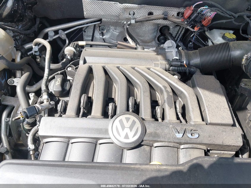 VOLKSWAGEN ATLAS 2021 VIN 1V2HR2CA4MC602119