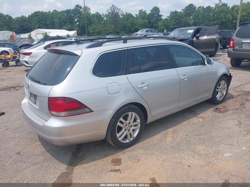 2011 VOLKSWAGEN JETTA SPORTWAGEN auction photo 4