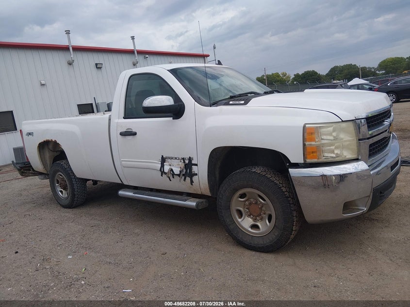 2009 CHEVROLET SILVERADO TRUCK 6.0L V-8 VVT, 360HP