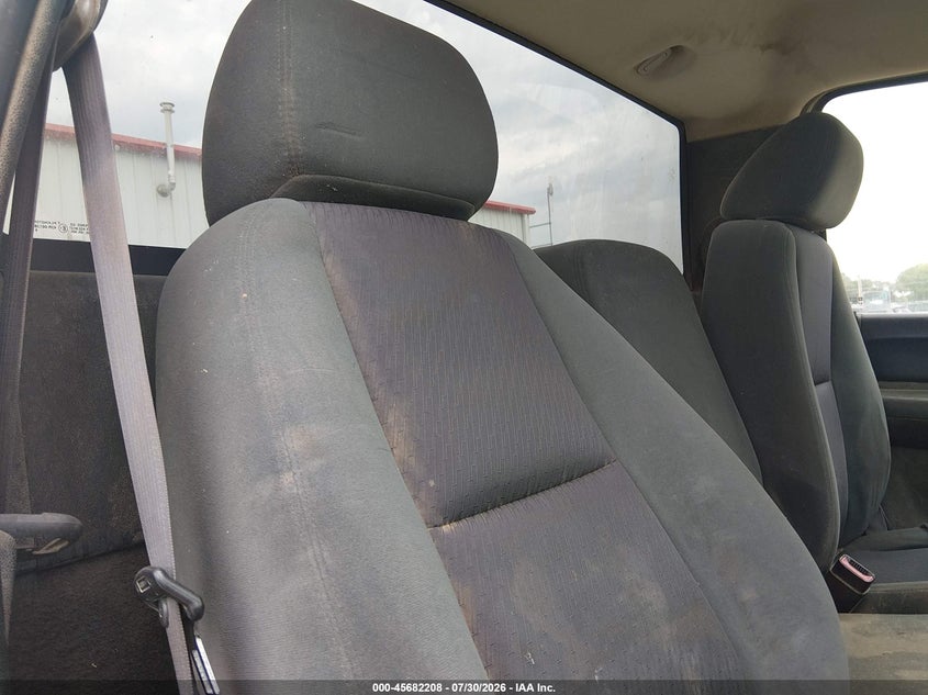 2009 CHEVROLET SILVERADO TRUCK 6.0L V-8 VVT, 360HP