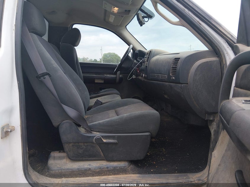 2009 CHEVROLET SILVERADO 2500HD auction photo 5