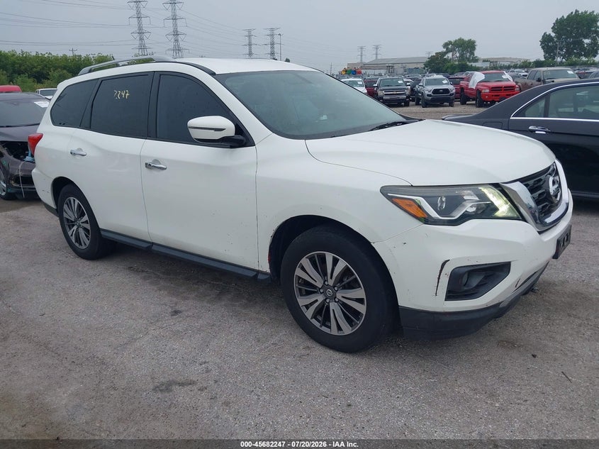 2017 Nissan Pathfinder Sv