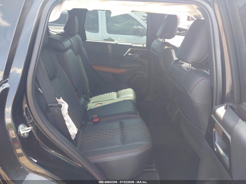 2022 Mitsubishi Outlander Sel 2.5 S-Awc/Sel Launch Edition S-Awc/Sel Special Edition S-Awc VIN: JA4J4VA8XNZ092712 Lot: 45682258