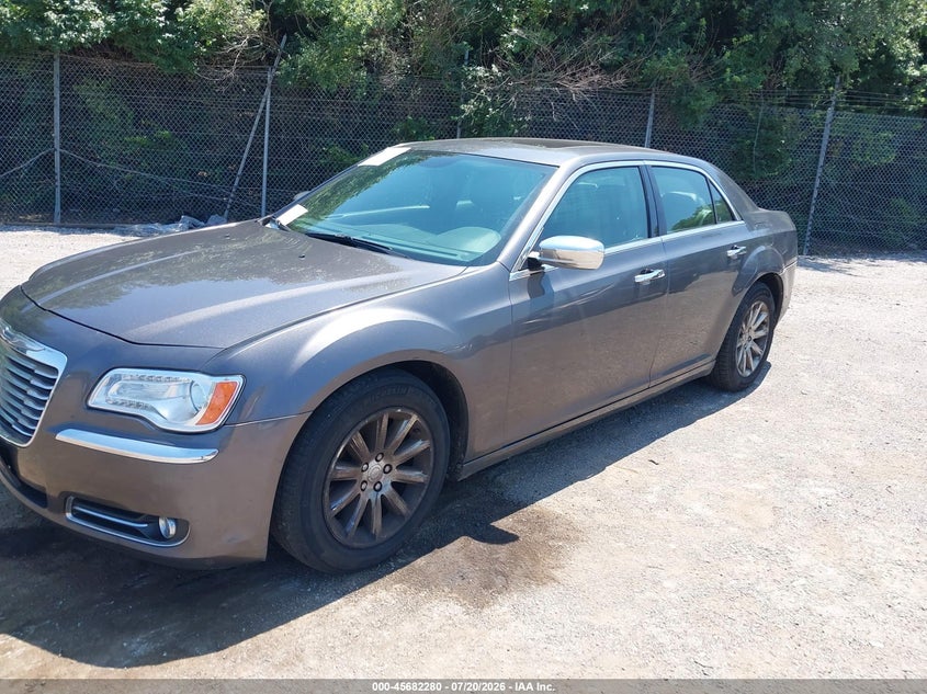 2014 Chrysler 300c 2C3CCAEG5EH301807 photo 1