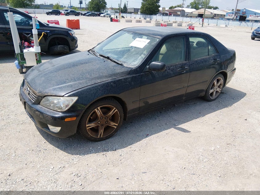 2001 LEXUS IS 300 auction photo 2
