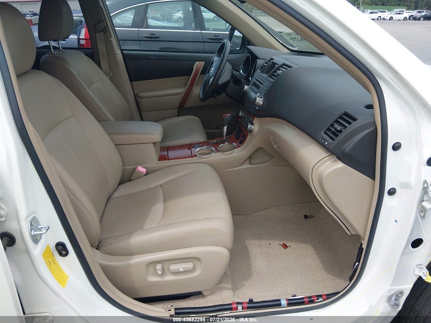 2008 Toyota Highlander Limited VIN: JTEDS42A882067921 Lot: 45682295