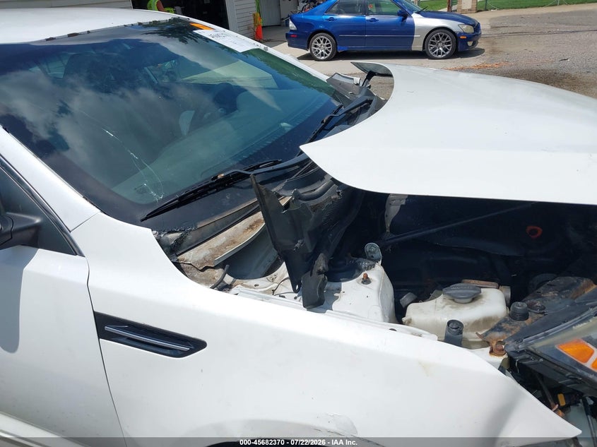 2014 KIA OPTIMA SEDAN 2.4L I-4 DI, DOHC, VVT, 192HP