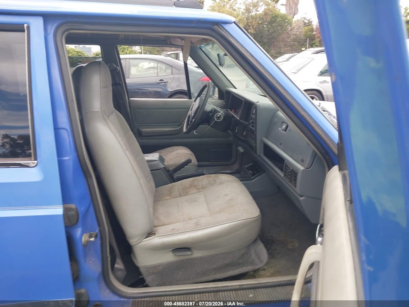 1996 JEEP CHEROKEE auction photo 5
