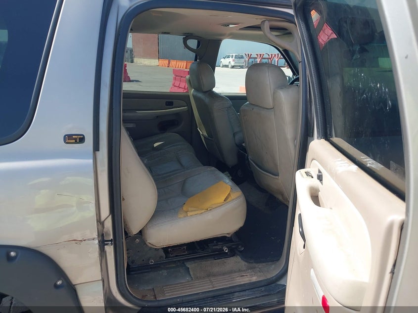 2001 Chevrolet Suburban 1500 Lt VIN: 3GNEC16T01G103198 Lot: 45682400