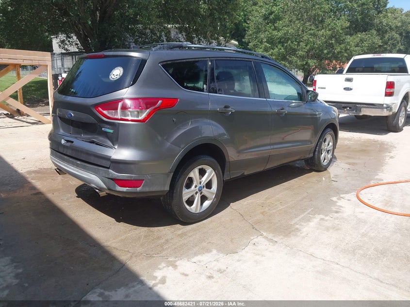 Vin: 1fmcu0gx0duc92618, lot: 46181030, ford escape se 20134