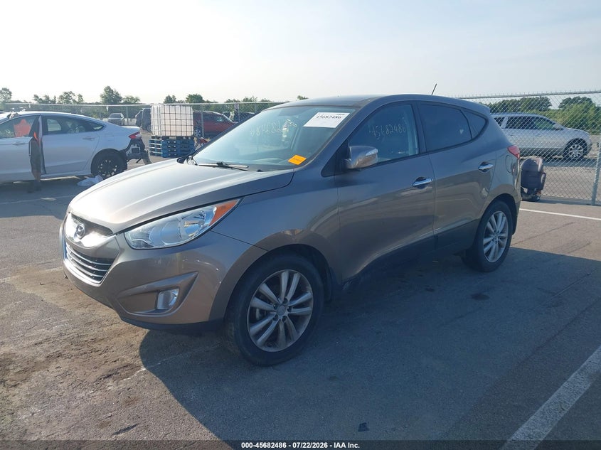 Vin: km8ju3ac8au102963, lot: 46181095, hyundai tucson limited 20102