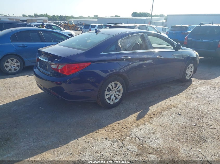 2011 HYUNDAI SONATA auction photo 4
