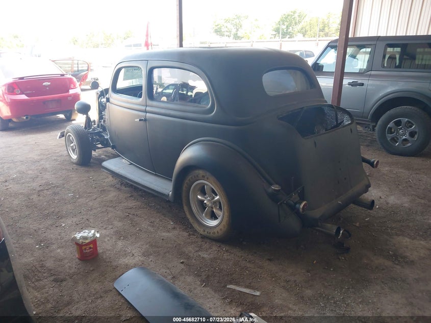 1936 FORD SEDAN auction photo 3