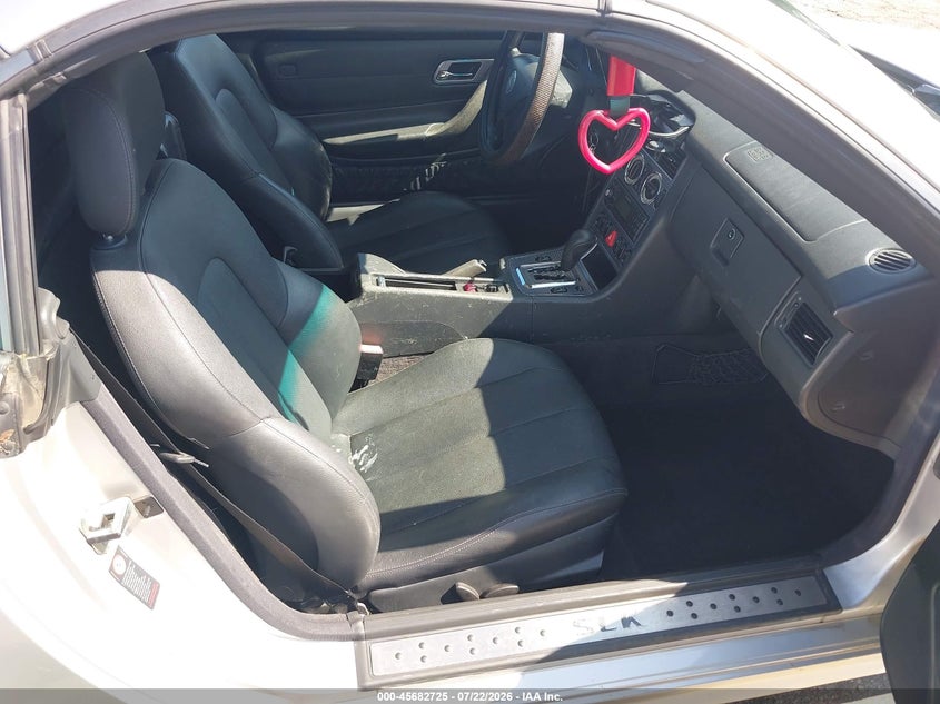 2003 MERCEDES-BENZ SLK 230 auction photo 5