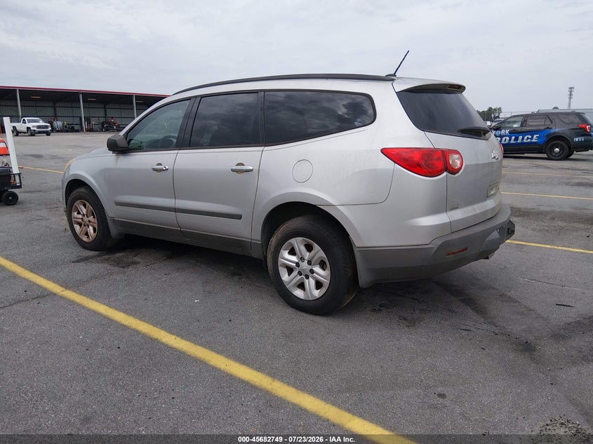 2012 CHEVROLET TRAVERSE auction photo 3