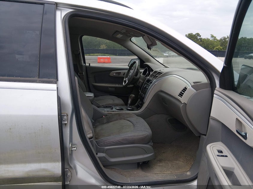2012 CHEVROLET TRAVERSE auction photo 5