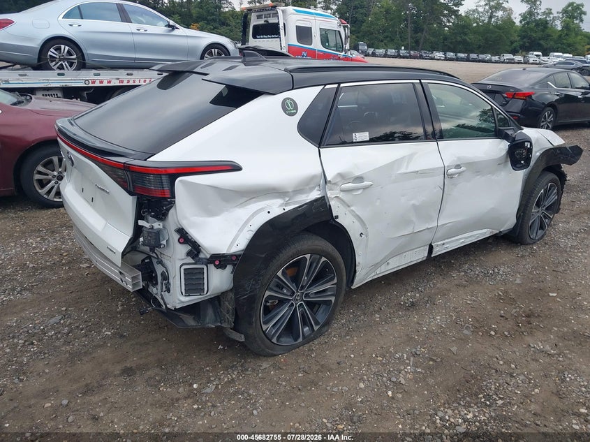 Vin: jtmabaca6pa028821, lot: 46181364, toyota bz4x limited 20234