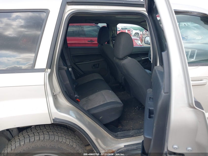 2008 Jeep Grand Cherokee Laredo VIN: 1J8GR48K68C237077 Lot: 45682765