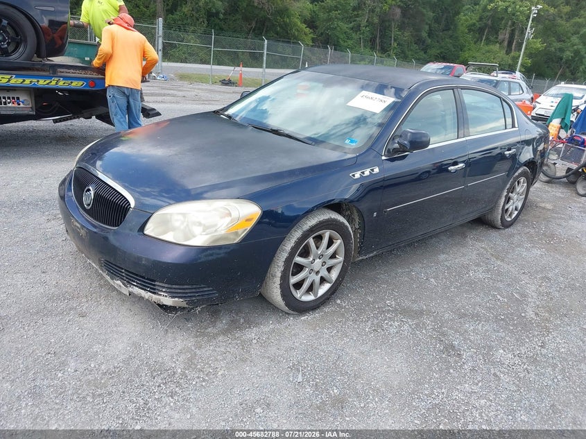 2008 BUICK LUCERNE auction photo 2