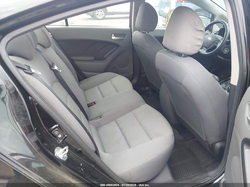 2018 Kia Forte Lx VIN: 3KPFK4A74JE280909 Lot: 45682804