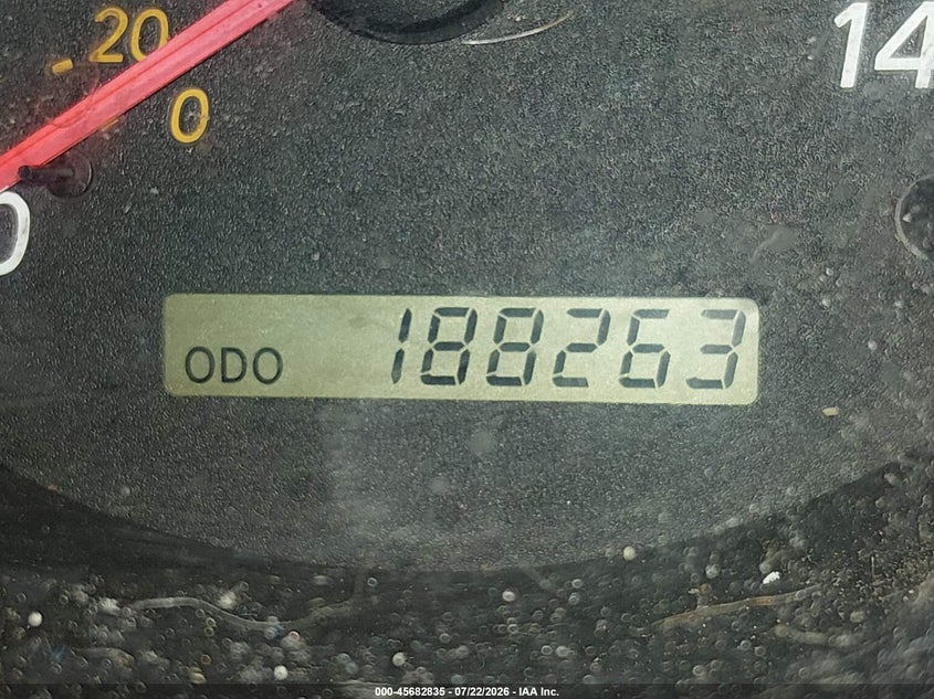 2003 TOYOTA HIGHLANDER auction photo 7