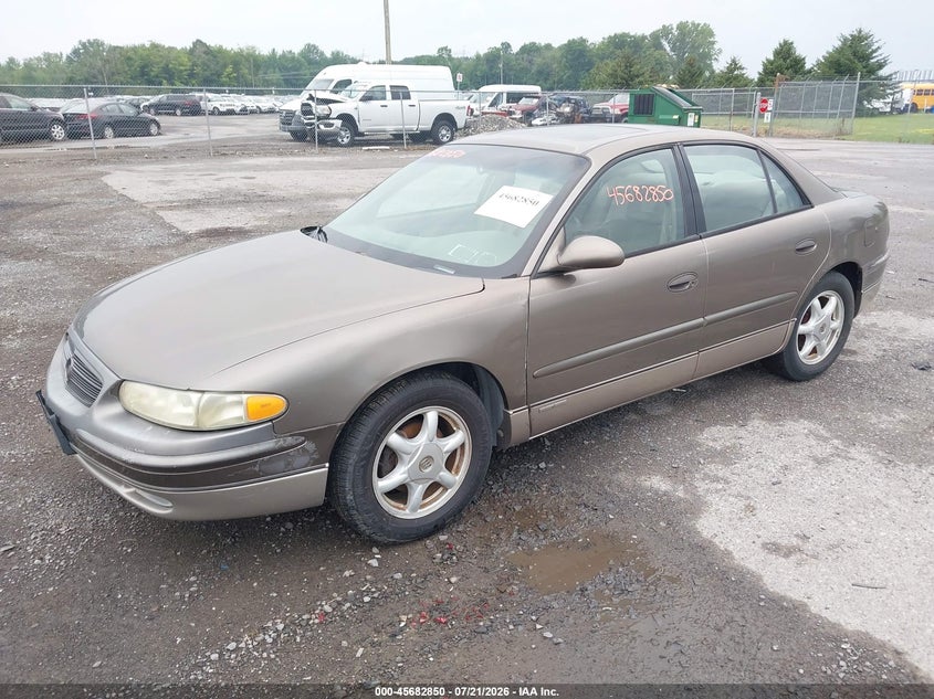 2002 BUICK REGAL auction photo 2