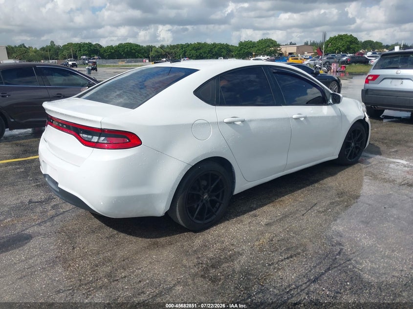 2016 DODGE DART auction photo 4