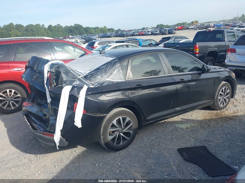 2022 VOLKSWAGEN JETTA auction photo 4