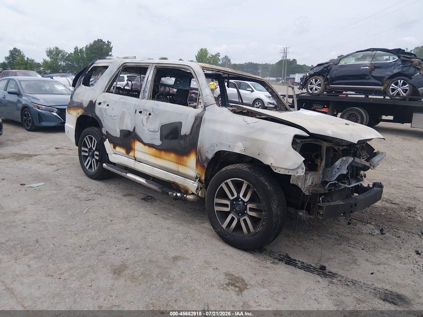 2017 Toyota 4Runner Limited VIN: JTEBU5JRXH5415747 Lot: 45682918