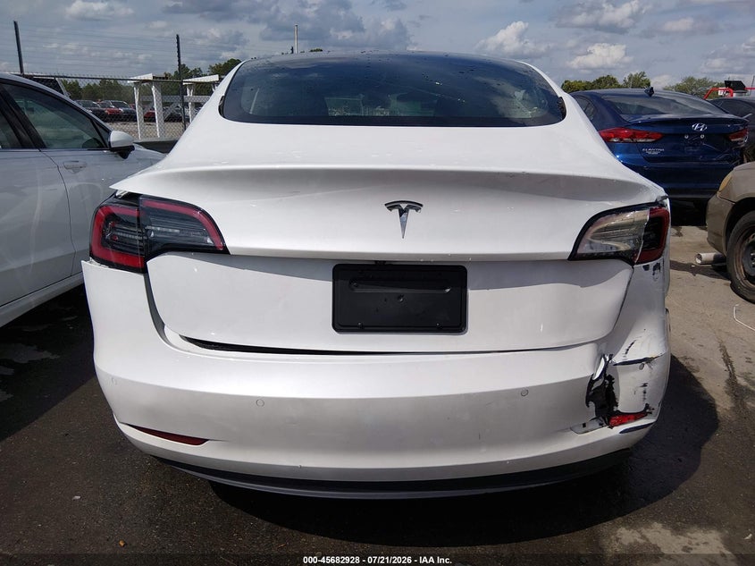 2022 Tesla Model 3 Rear-Wheel Drive VIN: 5YJ3E1EA1NF320264 Lot: 45682928