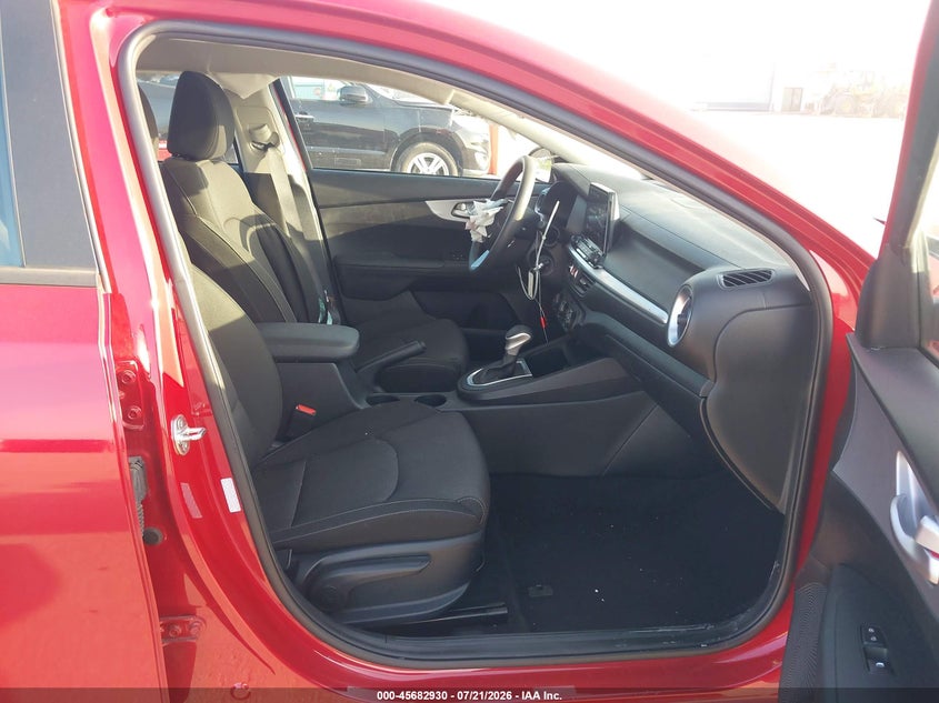 2024 Kia Forte Lxs VIN: 3KPF24AD9RE763183 Lot: 45682930