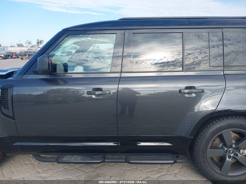 2025 Land Rover Defender 110 P400 X-Dynamic Se VIN: SALE27EU9S2384798 Lot: 45682957