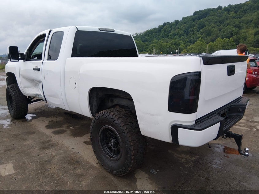2007 Chevrolet Silverado 1500 Lt1 VIN: 2GCFK19Y771582437 Lot: 45682958