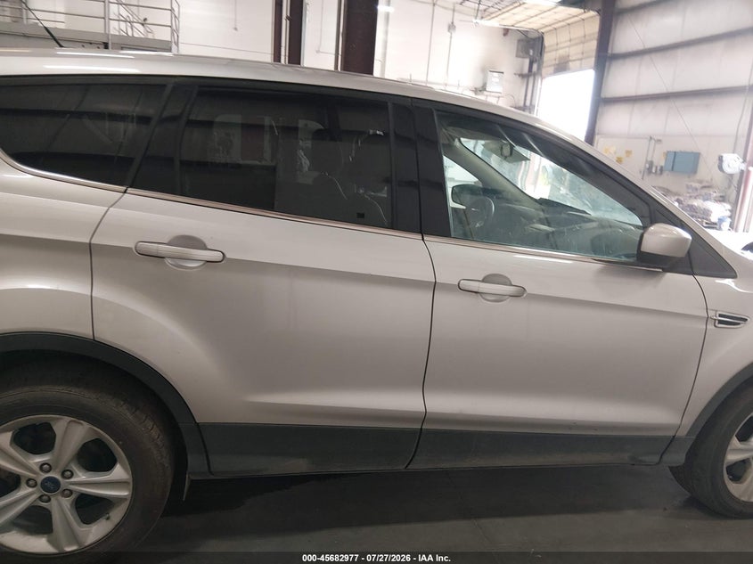 2016 FORD ESCAPE auction photo 6