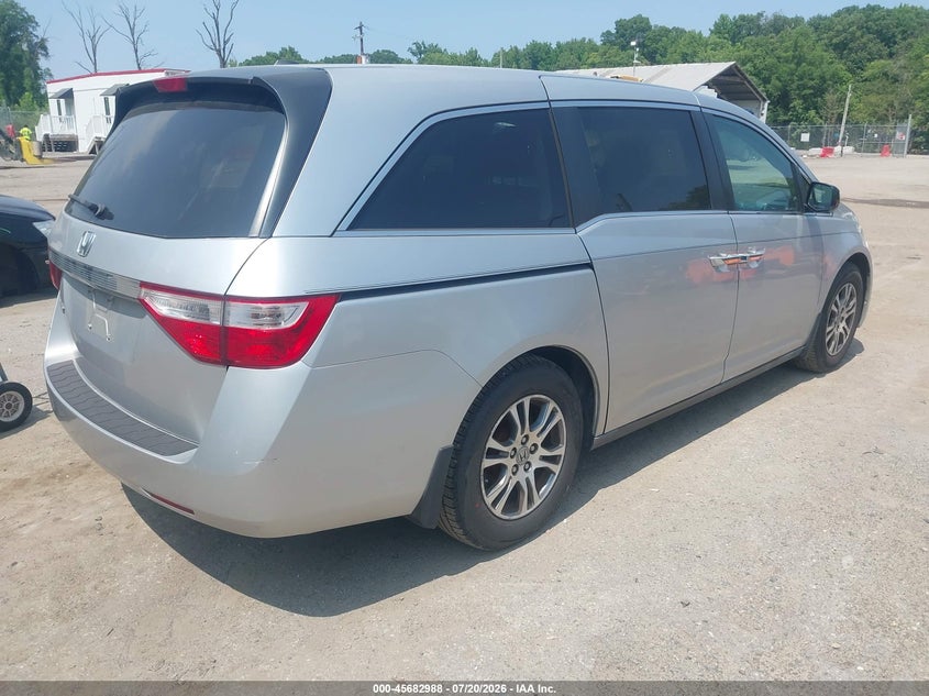 2011 HONDA ODYSSEY auction photo 4