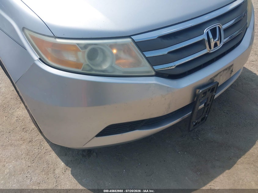 2011 HONDA ODYSSEY auction photo 6