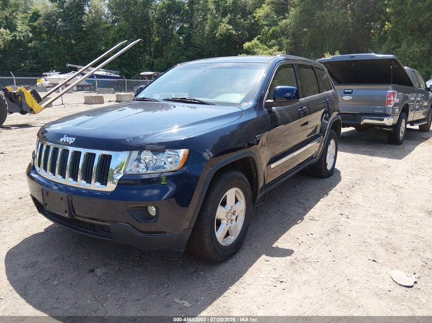 2013 JEEP GRAND CHEROKEE auction photo 2