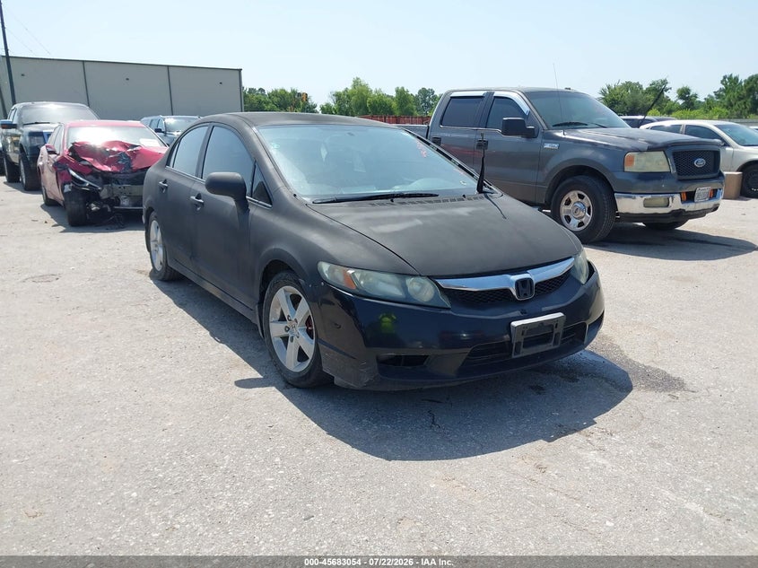 Vin: 2hgfa1f6xbh512518, lot: 46181663, honda civic lx-s 2011 img_1