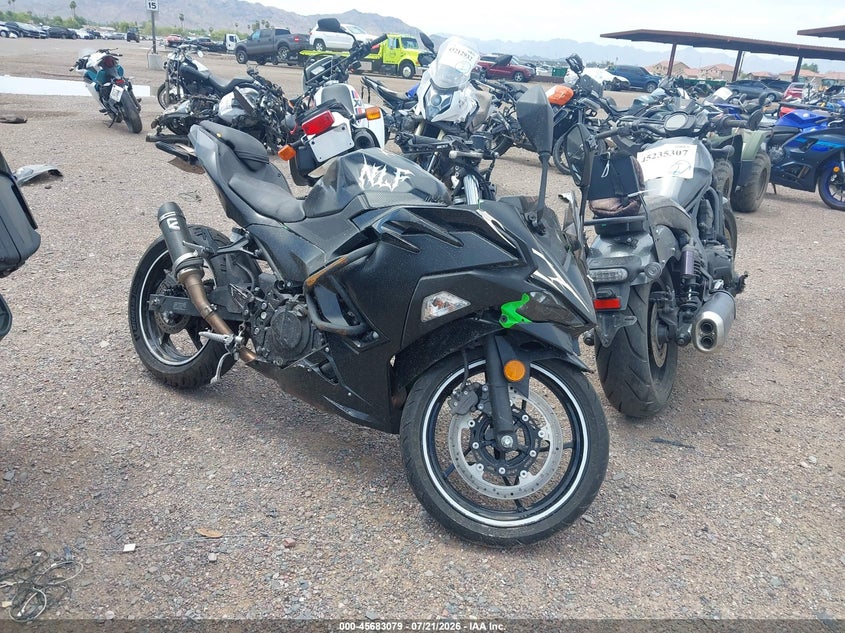 2025 Kawasaki Ex500